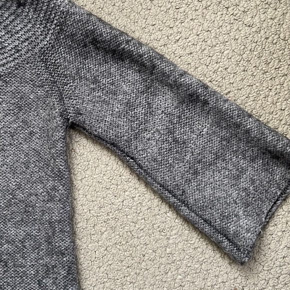 In 2 Anthropologie acrylic and alpaca bell sleeve knit sweater - Picture 5 of 12